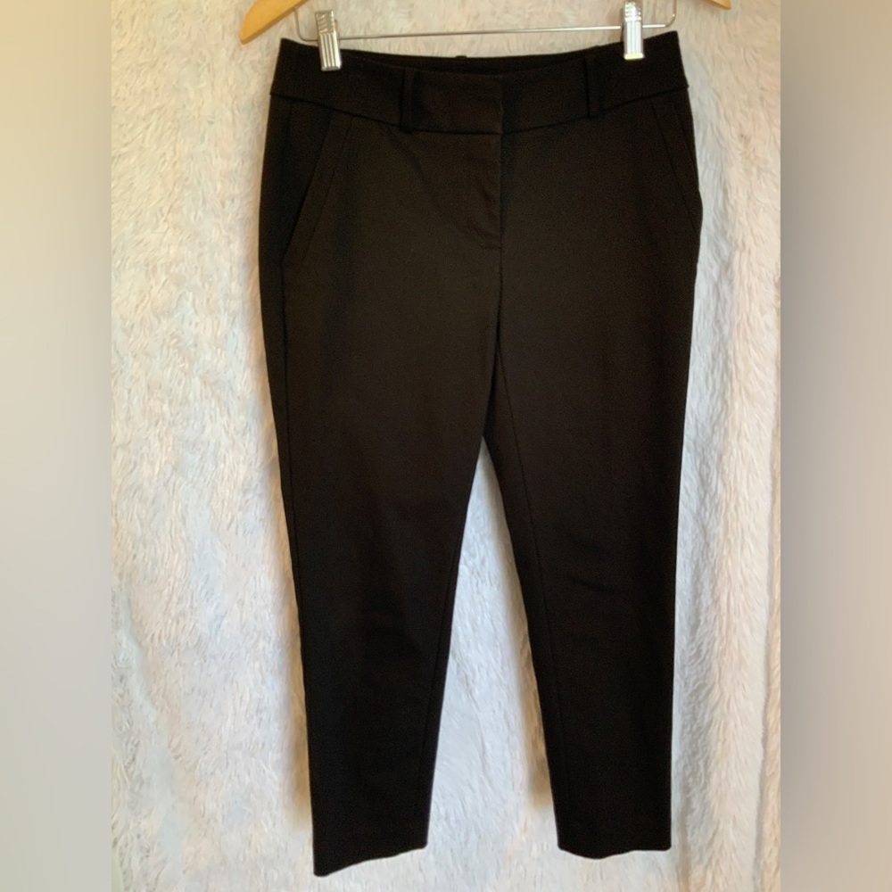 Loft capri office pants.